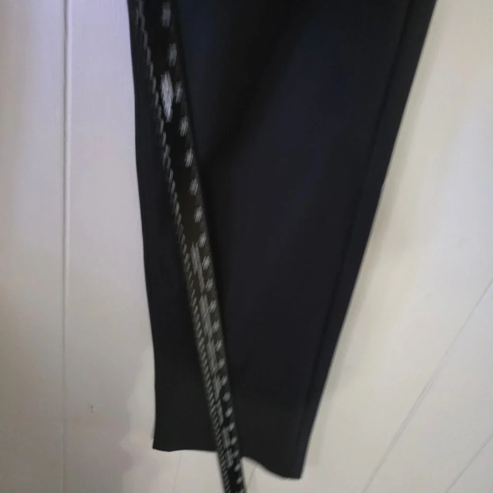 Levi Strauss 511 Slim Fit Pants Mens 32x32 Black Engineered for Movement‎